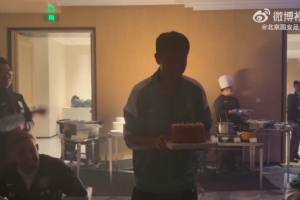 生日快乐，柏杨 