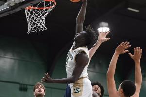 直播吧：同曦队签下新内线外援阿科尔·马温 为冲击季后赛蓄力