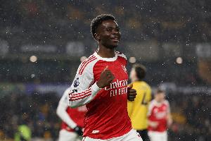 萨卡：不知道球怎么进的，但进球就是进球，我们收下了！