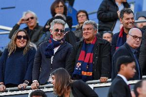 拉波尔塔：希望大家再次信任我和董事会，让快乐永驻巴萨球迷心中