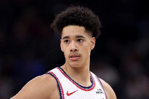 快船官方：新秀中锋尼德豪泽右脚跖骨损伤 需要接受手术赛季报销