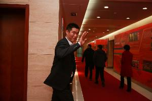 宿茂臻：阿尔瓦罗能否出场还要看教练组评估 欢迎大羽回家