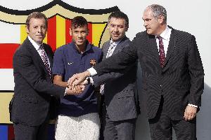 每体：巴托梅乌出庭作证，向法庭解释170万欧律师费问题