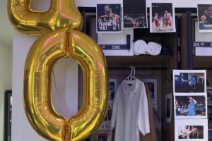 有心了！快船今日主场迎战步行者 在祖巴茨位置上进行了精心布置