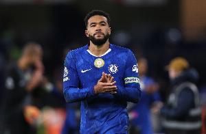 邮报：詹姆斯的合同即将进入最后两年，切尔西称不会失去关键球员