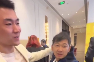 互联网现状！贾磊与高诗岩全明星活动碰面 称后者为CBA最出色后卫