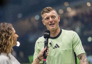 克罗斯：拜仁有能力赢得欧冠，但必须改进定位球防守