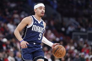 转正签2年合同！独行侠GM：内姆哈德抓住了机会 我喜欢逆袭者