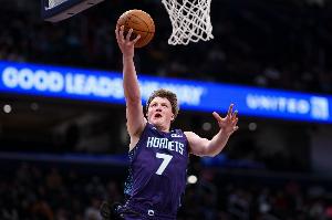 北伐！黄蜂背靠背第二战9胜4负 限制对手得分低于100分15胜2负