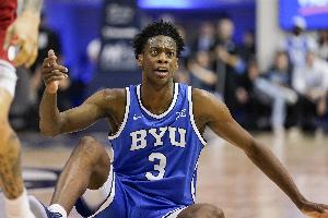 状元最大热门可能不参选？AJ·迪班萨：妈妈希望我先拿到学位