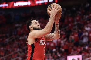 范弗里特：ACL撕裂只休息6个月不是最明智的 但仍想在赛季末复出