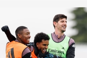 库尔图瓦祝福罗德里戈：加油，我的朋友！我们都会支持你，帮助你