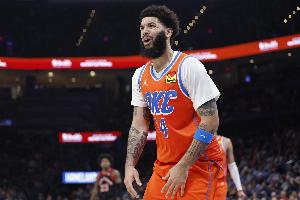 出战6分钟正负值+8！戴格诺特：肯威展现顶级领导力 没他赢不了球