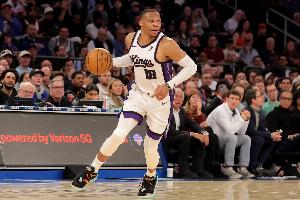 打得很兴奋！威少半场12中6拿下两队最高14分外加1板4助1断