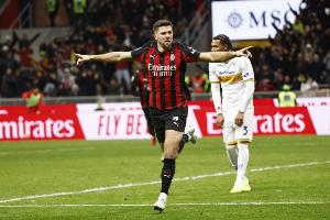 菲尔克鲁格：以前确实有大俱乐部想签下我，但每次恢复状态就受伤