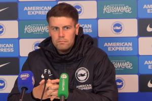 布莱顿主帅：若踢阿森纳比其它比赛少踢10分钟，球迷花钱看这个？