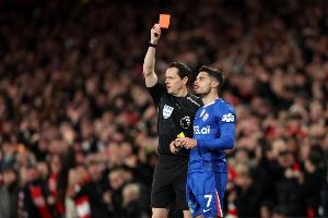 英足总官方指控佩德罗·内托辱骂裁判，需在3月9日周一前做出回应