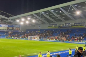 7分领跑！阿森纳球迷赛后高唱：现在该相信我们了，我们要夺冠了