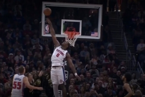 解说：杜伦的盖帽让我想起了大本 美国28奥运主力中锋有了