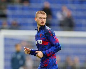 韦斯·布朗：沃顿控球出色且身体素质出众，他会和梅努成为好搭档