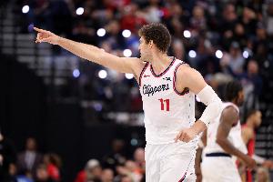 返老还童！大洛12中7得到17分3板2助 三分3中1