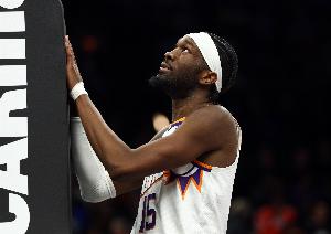 官方：马威左脚第三跖骨出现应力反应今日将缺阵 两到三周后评估