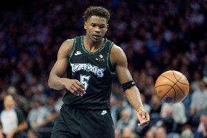 虚晃一枪！今日森林狼对阵灰熊 爱德华兹状态升级为可以出战