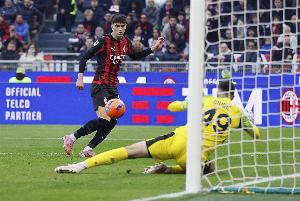 意媒：巴尔泰萨吉回归进行个人训练 加比亚手术后回基地陪伴球队