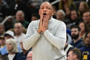 里弗斯每年都要退役！美球迷：这是要在3-1被翻盘前退役？