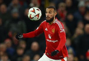 马兹拉维：曼联目标拿到欧战资格 知道卡塞米罗要离队后我很难过