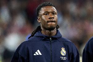 罗马诺：卡马文加重返皇马训练，预计可以出战曼城