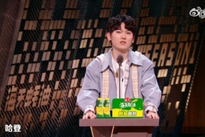 JackeyLove：要是我跟科比&伦纳德&哈登组队 我也觉得篮球好玩