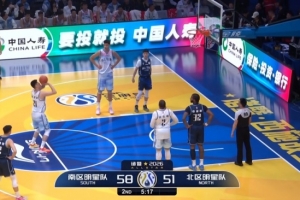 上强度啦！高诗岩小防大 奋力用犯规破坏胡金秋反击送其上罚球线