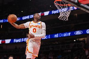 场均21.3分7.7板！老鹰迎战76人 库明加因左膝炎症缺阵