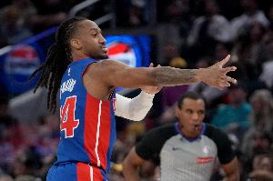 詹金斯萨瑟先发！活塞主帅：缺少CC奥萨尔 我们需要有持球处理点