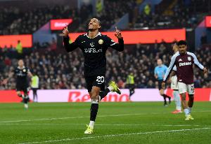 若昂·佩德罗：与罗塞尼尔交流给了我很大帮助，他真心想让我进步