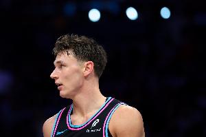 薪资专家：若热火不执行拉松下季球队选项 其资质报价将增至590万