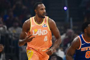 率先发力！莫布里开场内外开花独得7分 帮助骑士打停凯尔特人