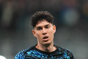 米体谈巴斯托尼伤情：胫骨严重挫伤，最好情况下休息2天可能足够