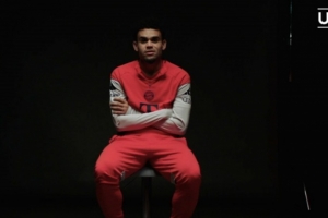 迪亚斯：我很喜欢给对手制造混乱 当前没有前锋能与凯恩争锋