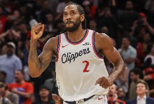 轻松写意！伦纳德近4战场均砍29分7.3板2断 投篮命中率53%