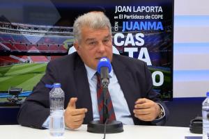 拉波尔塔：哈维被丰特利用分裂巴萨球迷；我们原本已商定梅西回归