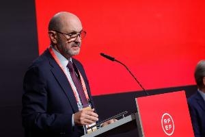 西足协主席：欧美杯将在欧洲举行，希望在未来48小时内做出决定