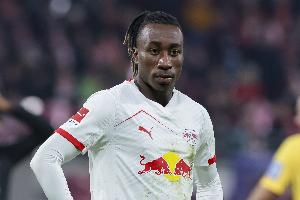 至少1亿欧！图片报：顶级豪门青睐扬·迪奥曼德因他愿干脏活累活