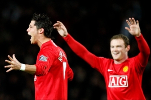 穆伦斯汀：C罗鲁尼都是天赋怪，其实能为曼联踢球的都不缺天赋