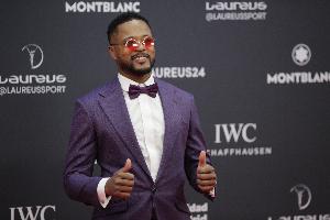 埃弗拉：欧冠像是为皇马量身定做的；红军比曼联接近明年英超冠军