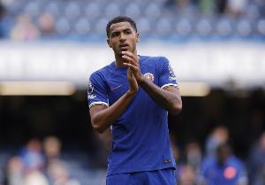 科尔维尔：受伤期间靠读书度过，搞了一个给儿童提供免费书的服务