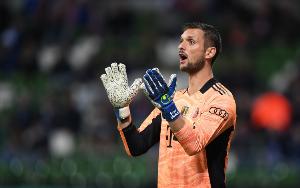 德媒：乌尔赖希或与拜仁续约一年，决定权在球员+球员并不反对