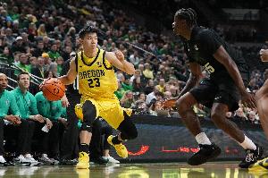 无缘疯三！林葳11分钟2中1拿到5分2助 罚球2中2