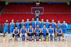 休了一个多月的CBA，很多问号等待答案